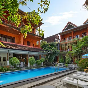 Hotel Lumbung Sari, Legian (Bali)