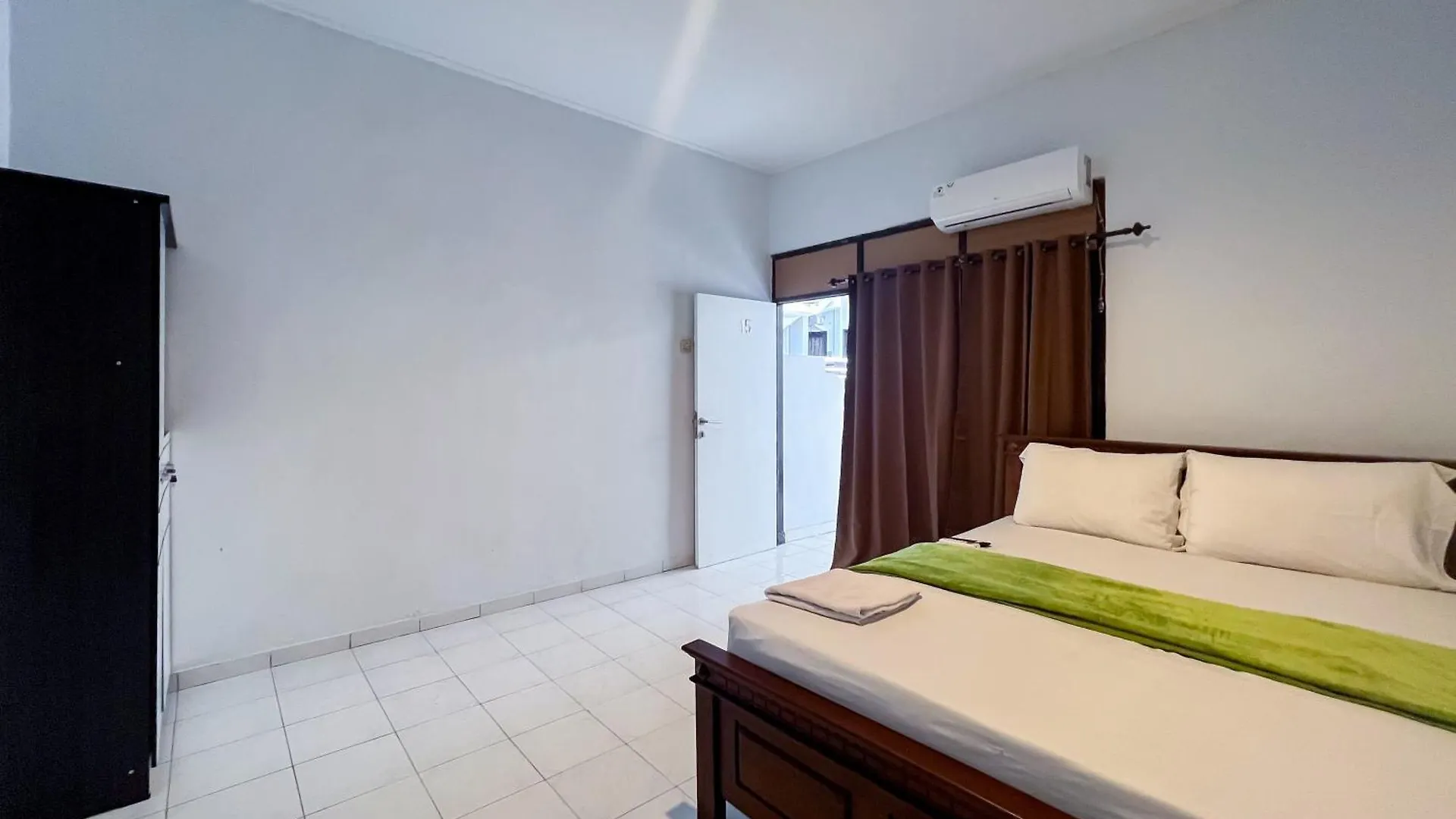 Sn Guest House Near Trans Studio Mall Legian  2*, Legian (Bali) Indonesia