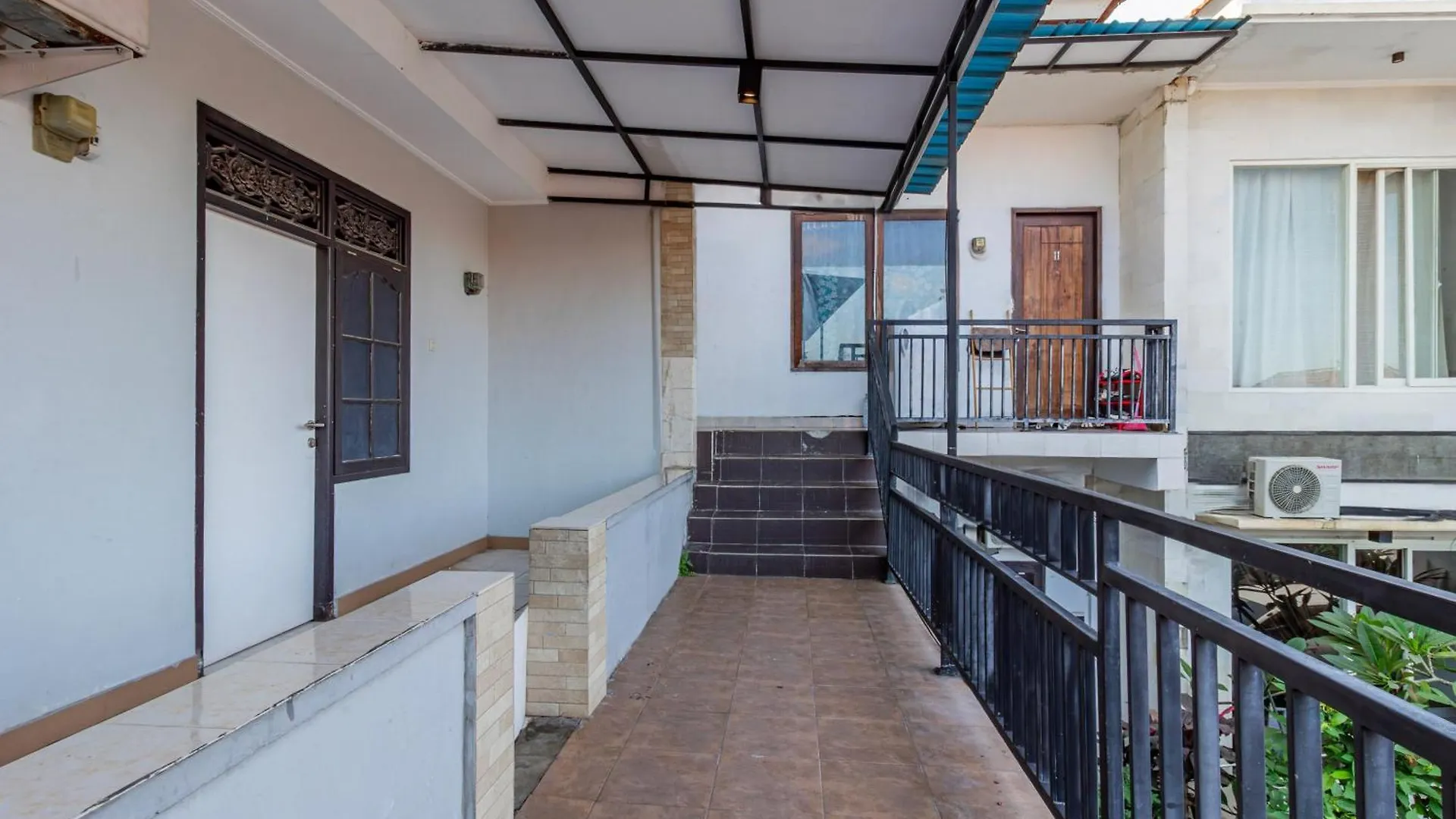 Sn Guest House Near Trans Studio Mall Legian  Hotel Legian (Bali)
