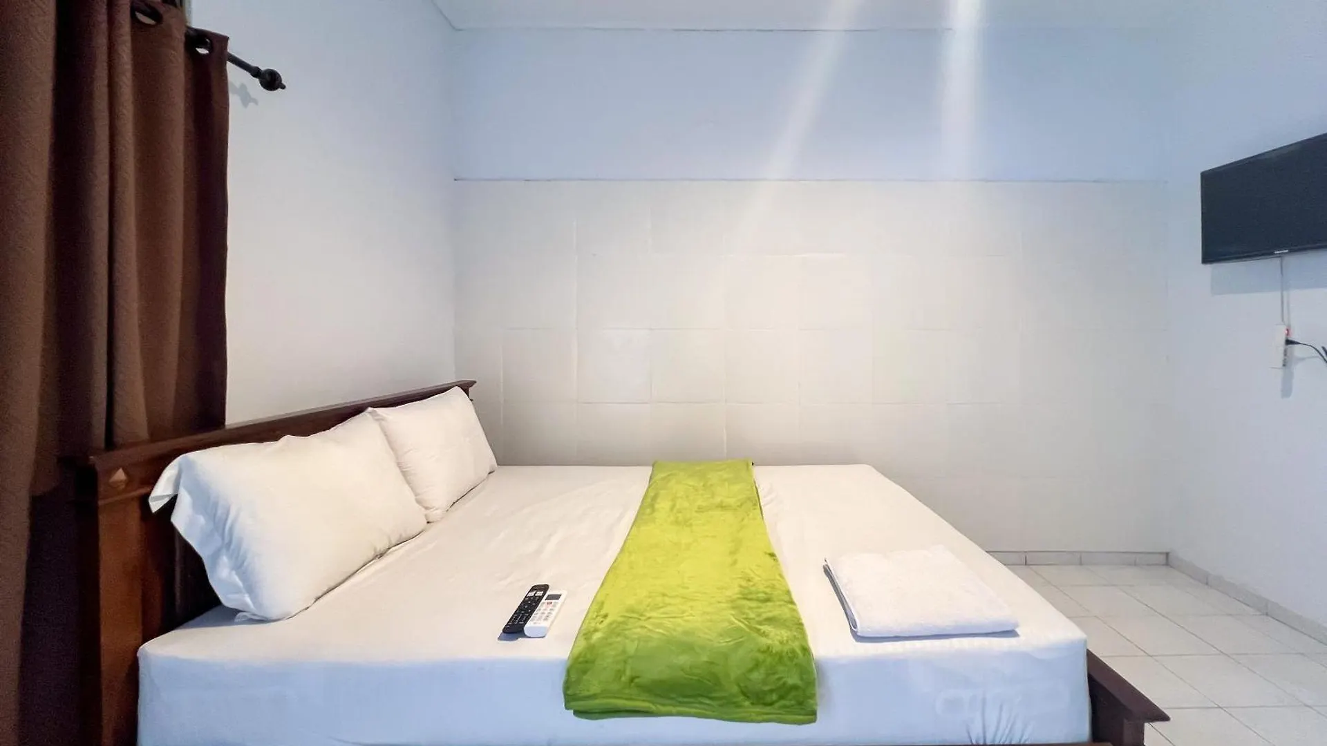 ** Hotel Sn Guest House Near Trans Studio Mall Legian  Indonesia