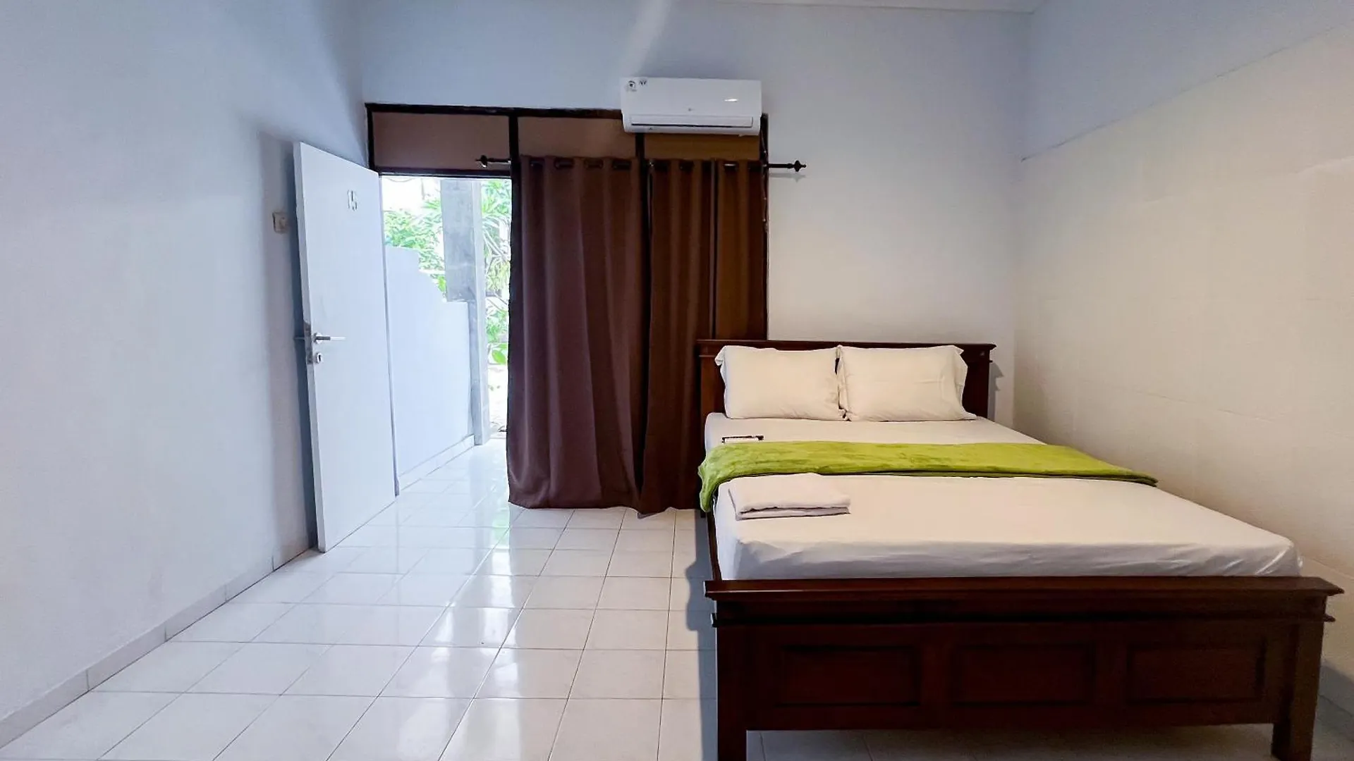Hotel Sn Guest House Near Trans Studio Mall Legian