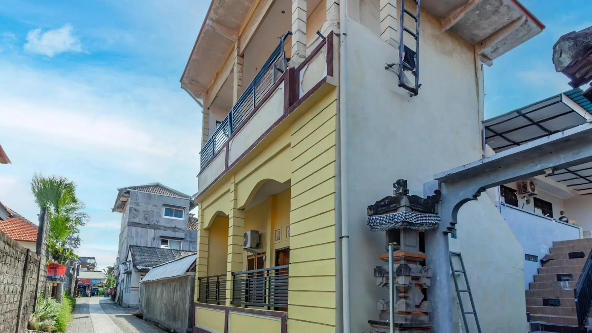 Sn Guest House Near Trans Studio Mall Legian  Hotel